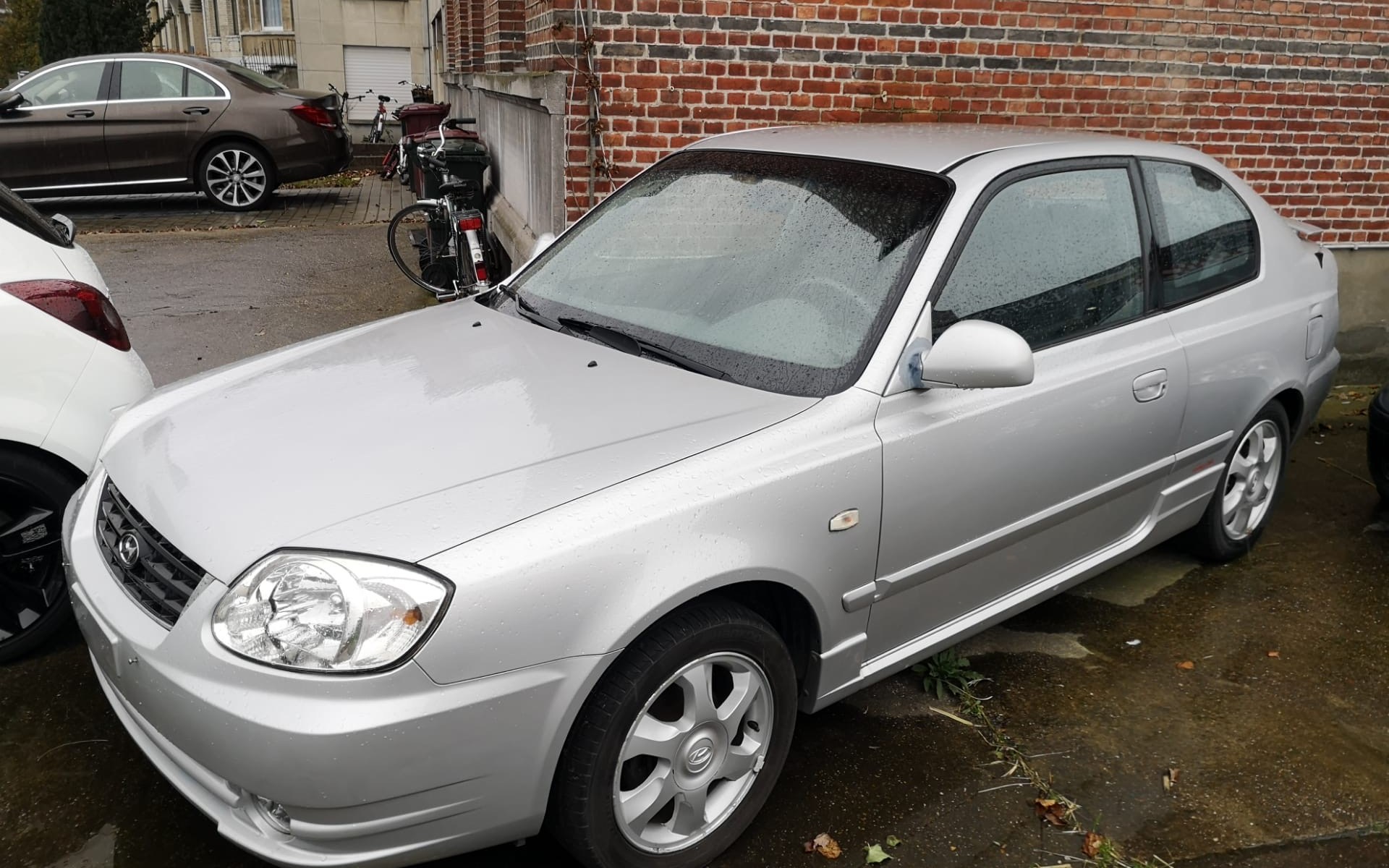 Hyuandai Accent €1.950,00