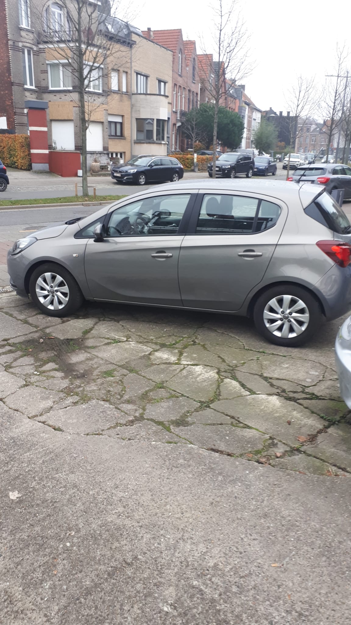 Opel Corsa zijaanzicht