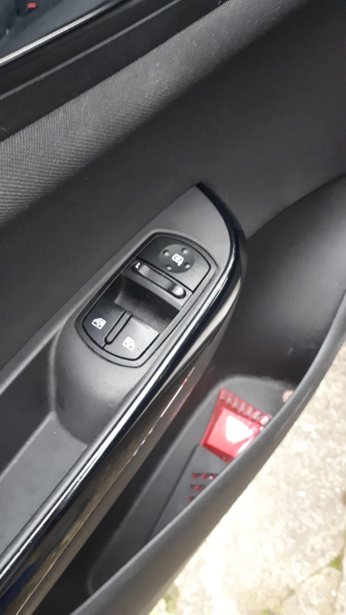 Opel Corsa binnenkant deur